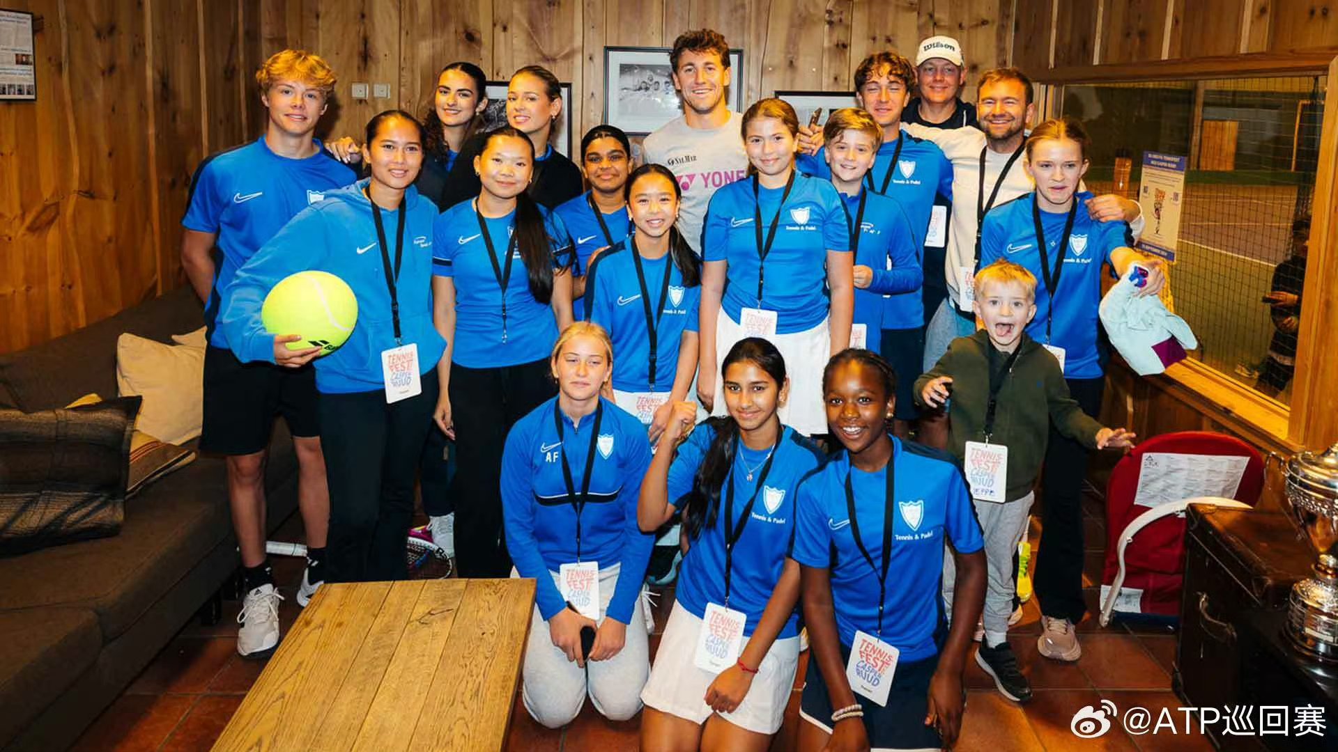 关于欧洲球员与球队合作举办篮球公益活动的信息 关于欧洲球员与球队合作举办篮球公益活动的信息