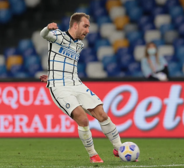 维罗纳喜迎胜利,皇家马德里队气愤不已的简单介绍 维罗纳喜迎胜利,皇家马德里队气愤不已的简单介绍