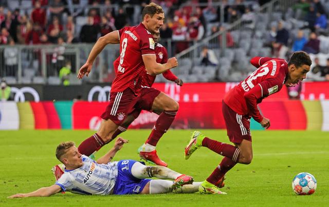 包含柏林赫塔主场失利，遭遇积分困境的词条