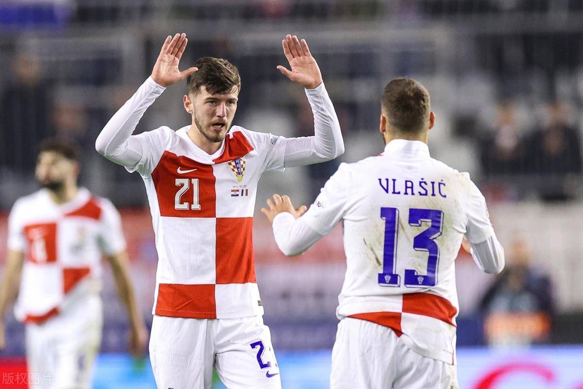 包含瑞典客场逆袭,逼平克罗地亚晋级欧锦赛的词条 包含瑞典客场逆袭,逼平克罗地亚晋级欧锦赛的词条