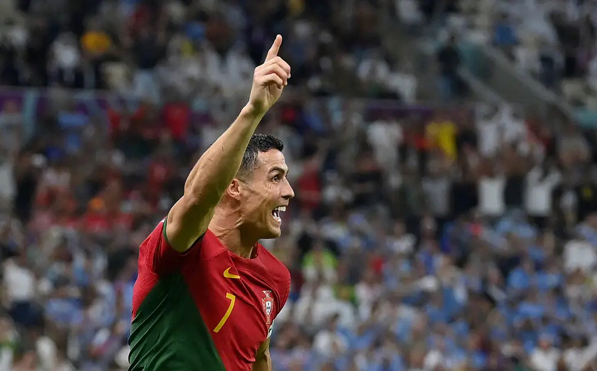 深圳南方队员在比赛中赢得掌声，实力强劲