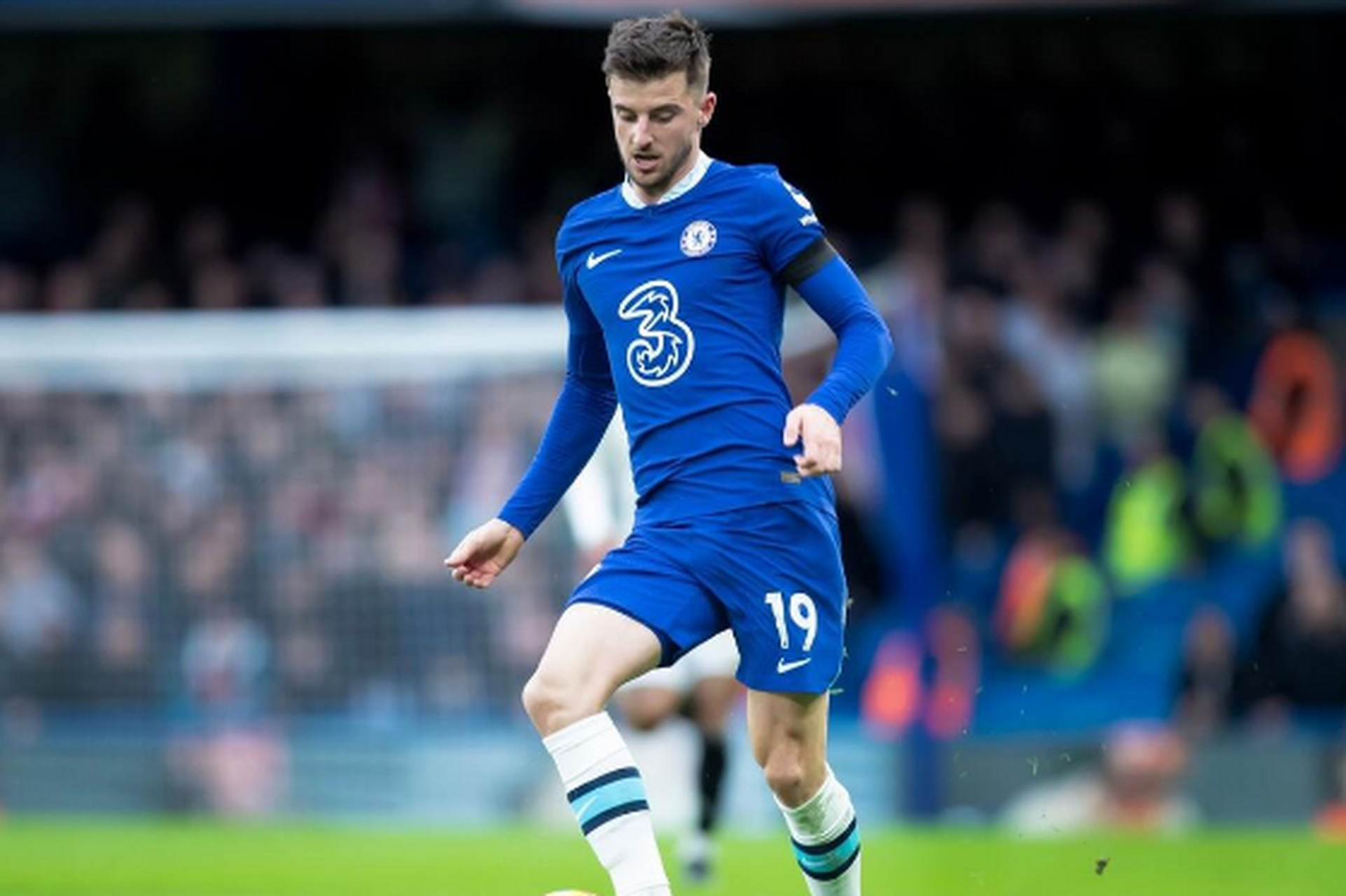 切尔西主帅遭质疑，球队表现堪忧的简单介绍