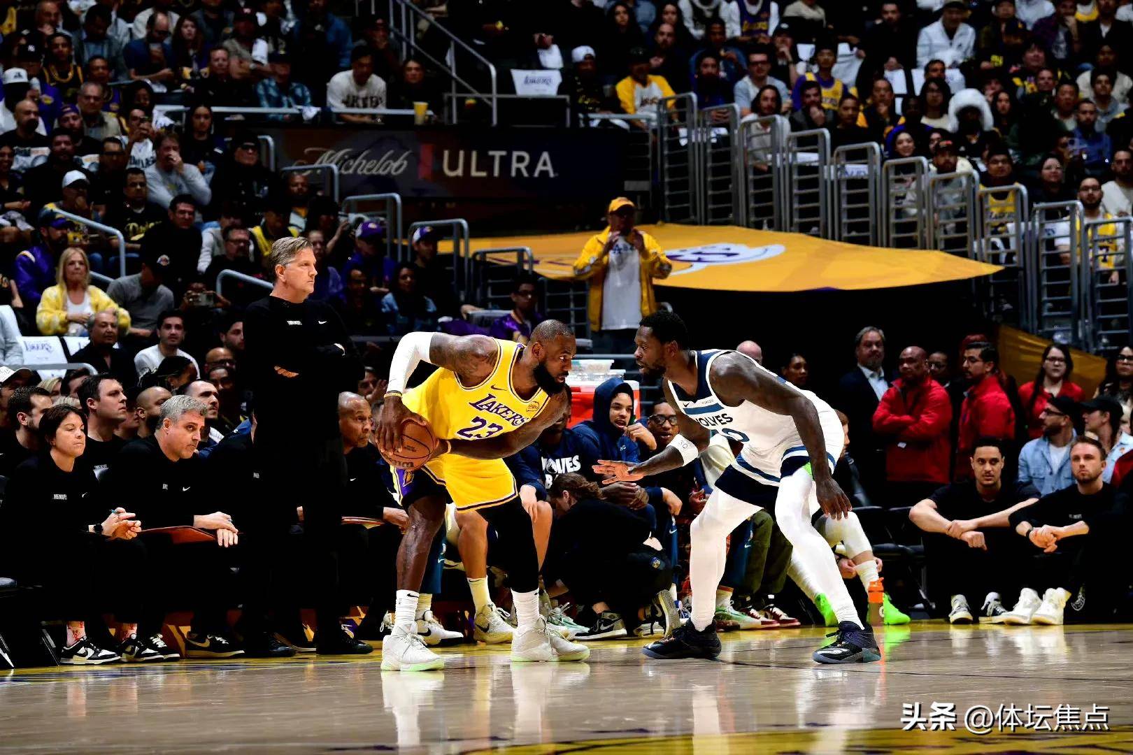 小森林狼力克湖人，迎来胜利
