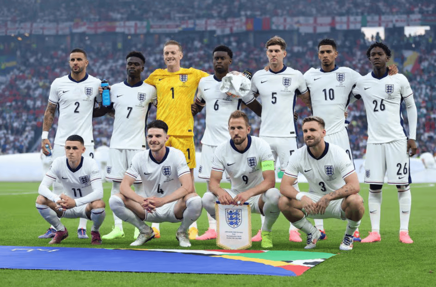 包含英格兰队展现实力,备战欧预赛决战的词条 包含英格兰队展现实力,备战欧预赛决战的词条