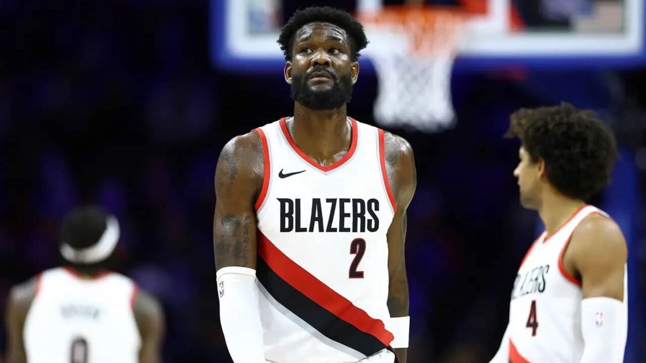 老鹰势不可挡，逆转战胜开拓者队的简单介绍