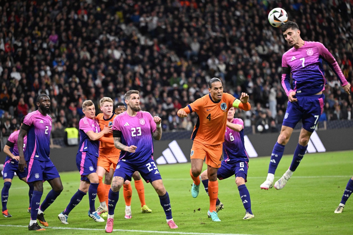 关于拿下胜利，罗马稳居积分榜前列的信息