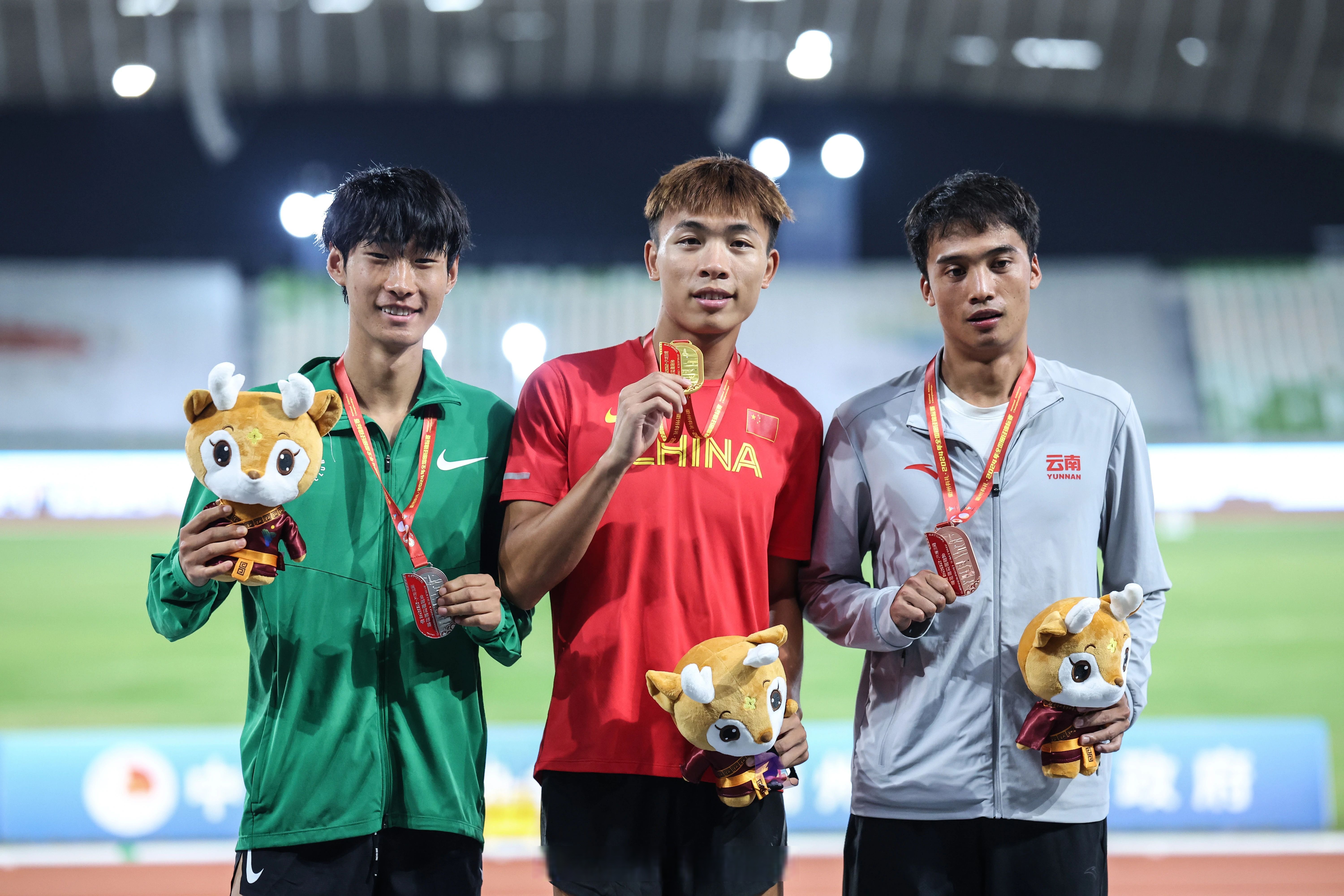 韩国田径选手冲刺终成决赛冠军