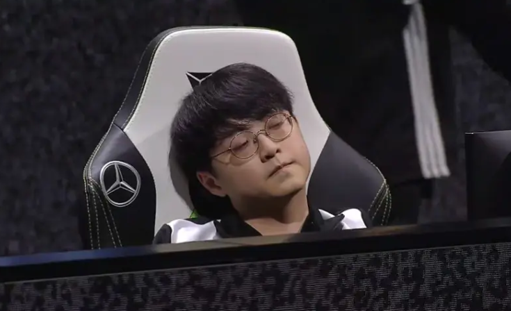 关于汉堡大胜一方,实力碾压横扫对手的信息 关于汉堡大胜一方,实力碾压横扫对手的信息