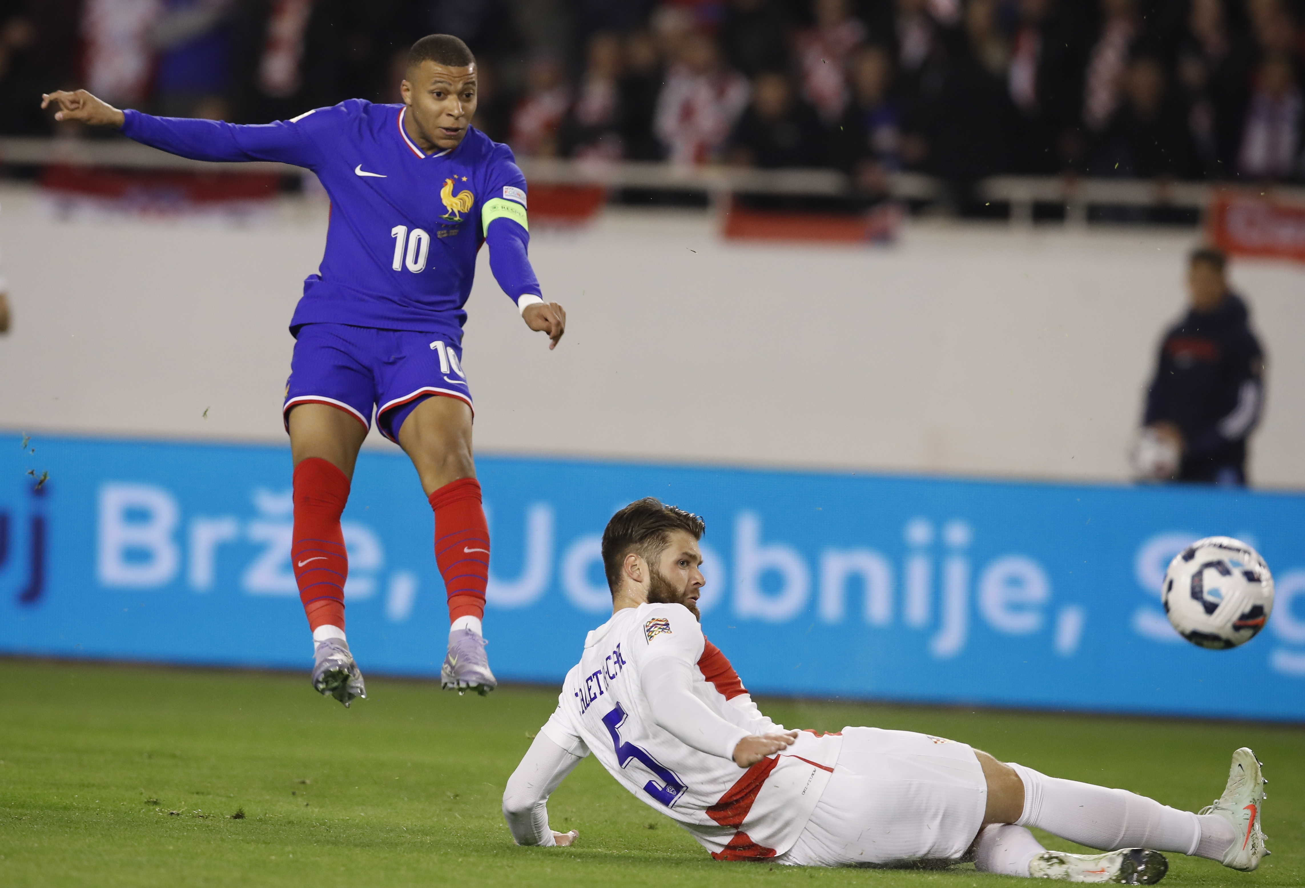 克罗地亚队大胜土耳其,顺利晋级欧洲国家联赛半决赛的简单介绍 克罗地亚队大胜土耳其,顺利晋级欧洲国家联赛半决赛的简单介绍