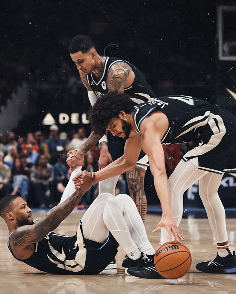 爱游戏娱乐-猛龙力克老鹰，全队表现团结协作