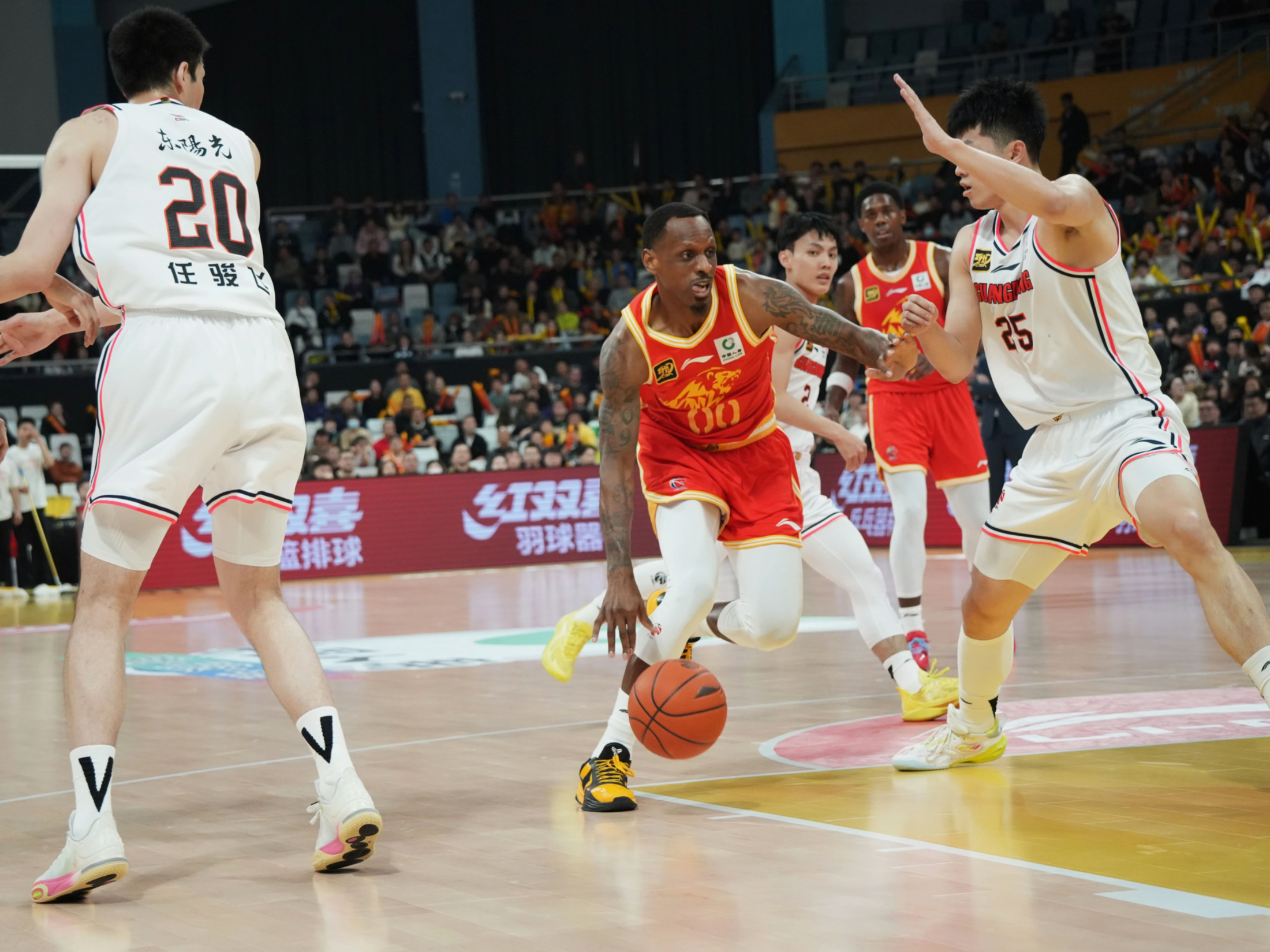 广厦队挺进半决，江苏止步季后赛