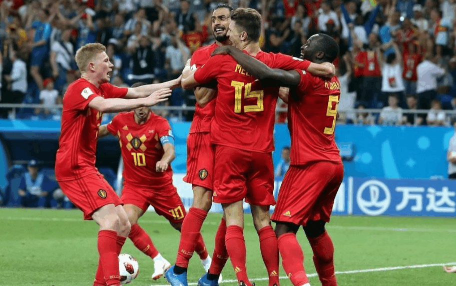 爱游戏APP-一场比赛引发热议，胜负难分