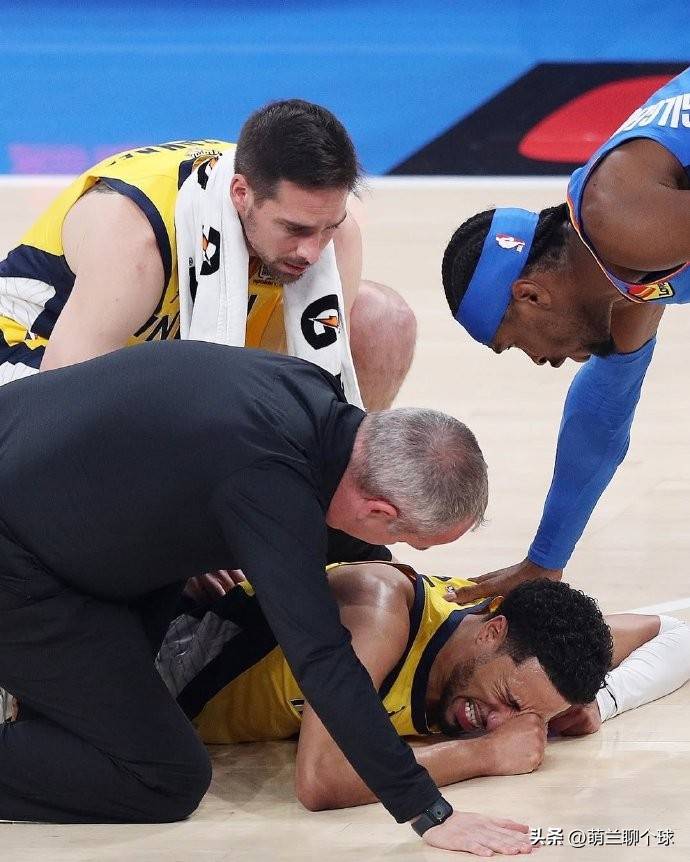 英勇抗争！比赛场上的对抗异常激烈的简单介绍