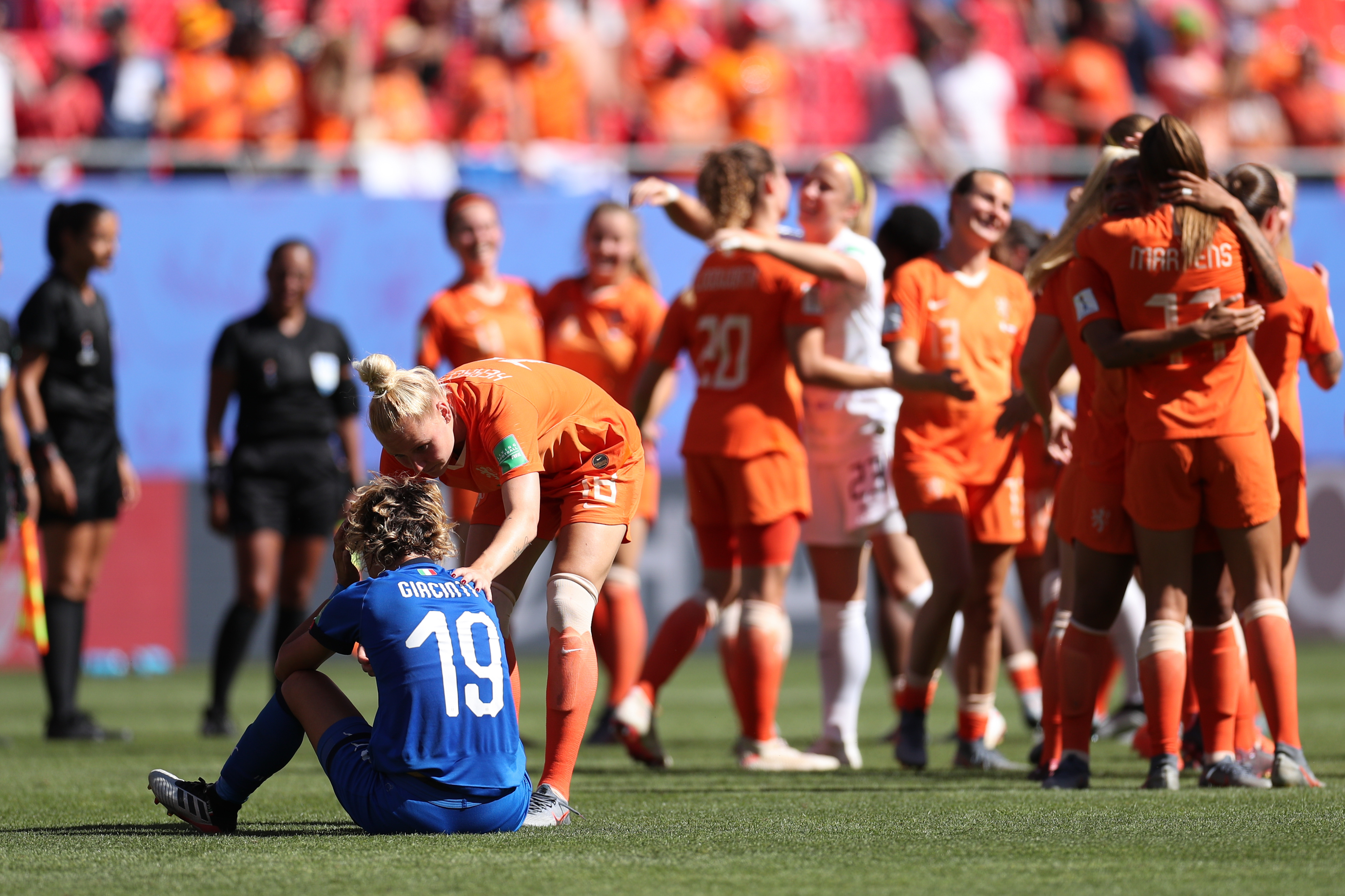 瓦朗谢纳主场难守,迎战老牌劲旅不敌的简单介绍 瓦朗谢纳主场难守,迎战老牌劲旅不敌的简单介绍