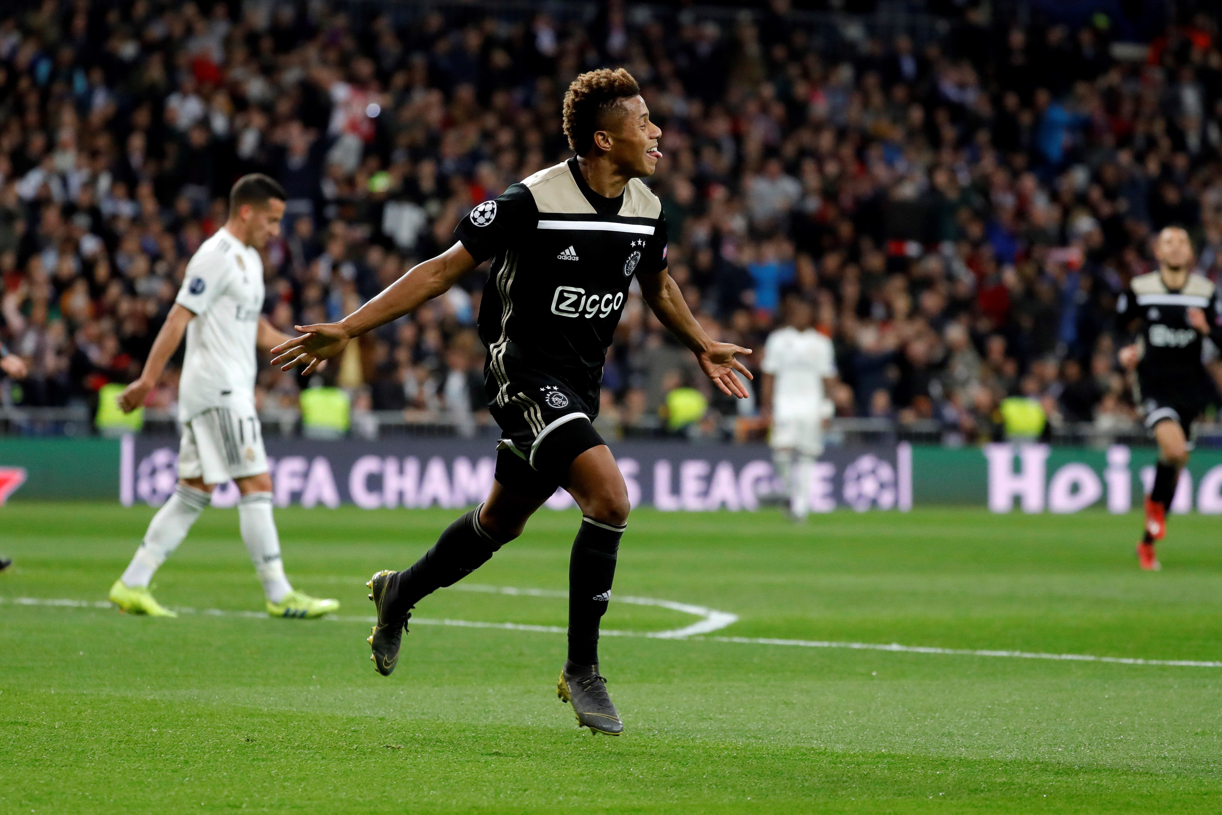 阿贾克斯遭劲旅压制,欧冠淘汰或成定局! 阿贾克斯遭劲旅压制,欧冠淘汰或成定局!