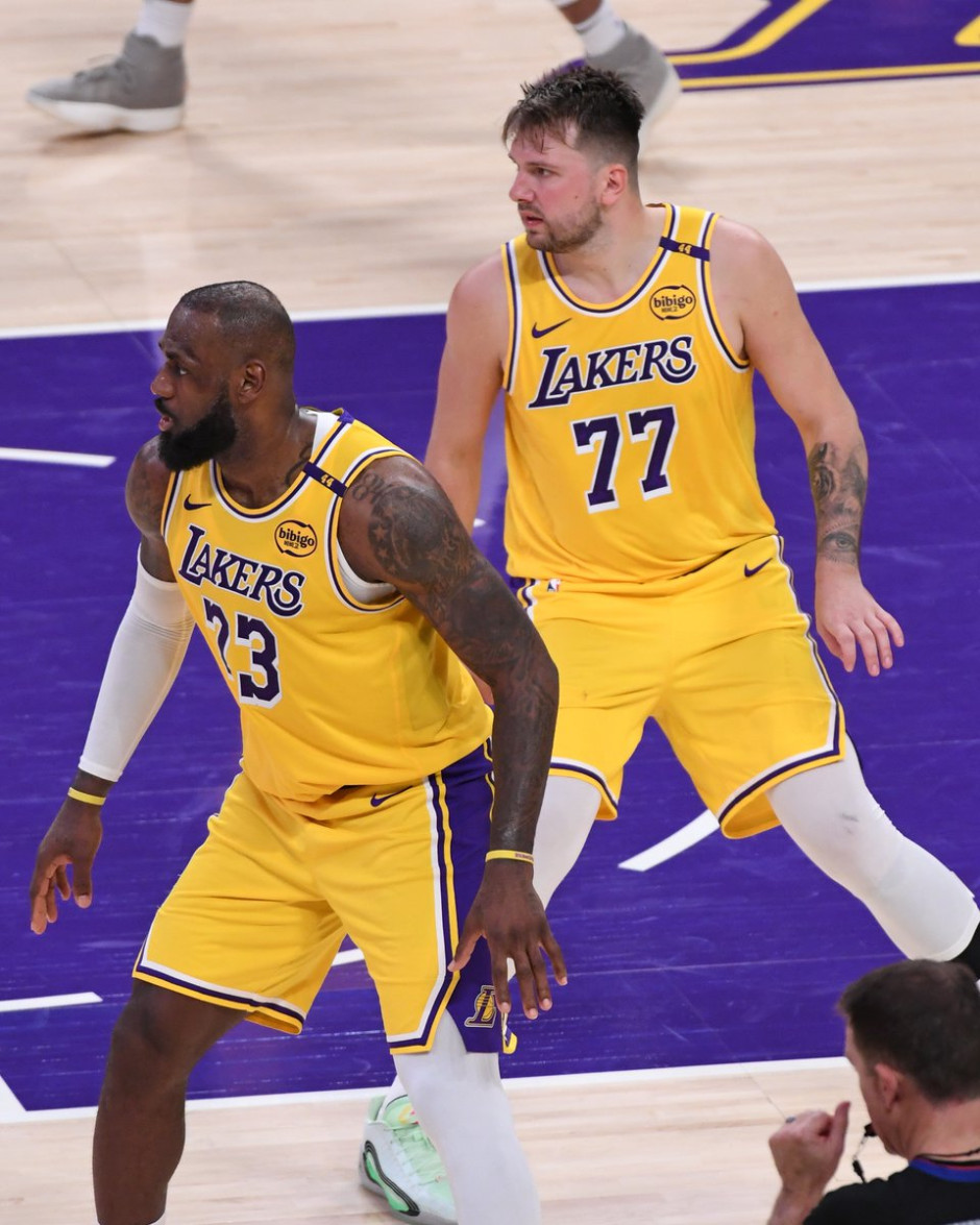 湖人客场胜凯尔特人,取得四连胜 湖人客场胜凯尔特人,取得四连胜