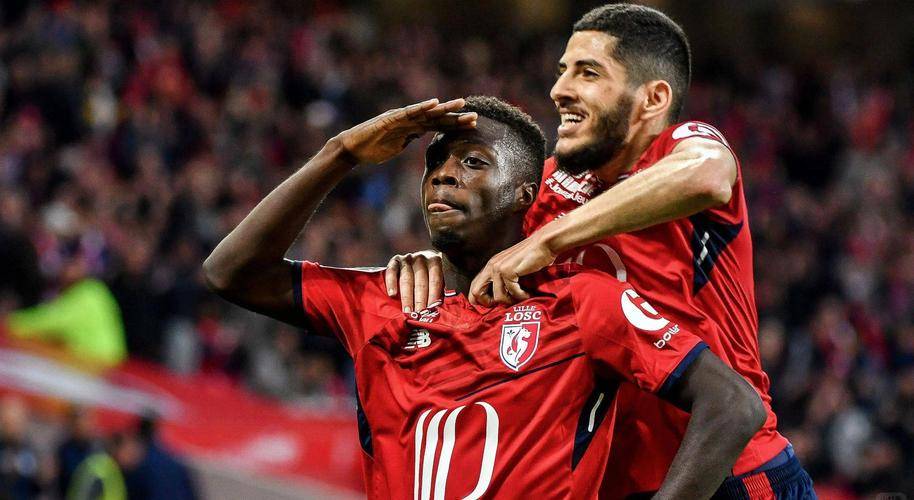 兰斯鏖战保持不败,法甲球队进步明显 兰斯鏖战保持不败,法甲球队进步明显