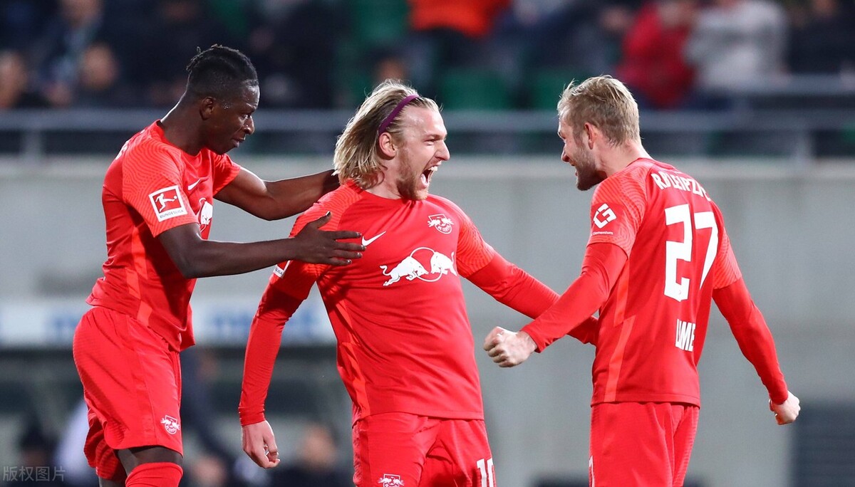 包含马赛逆转莱比锡红牛，福登扛起全队的词条